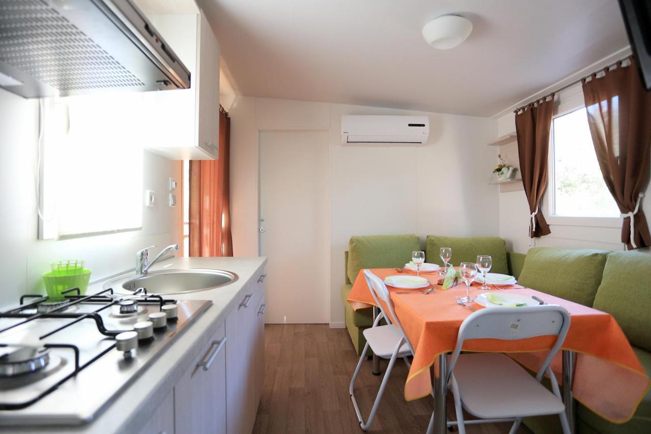 Mobile Homes-Slanica Murter Exteriör bild